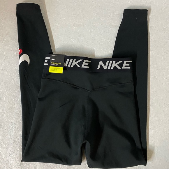 NIKE ONE WOMEN’S ICON CLASH TIGHTS - Picture 8 of 11